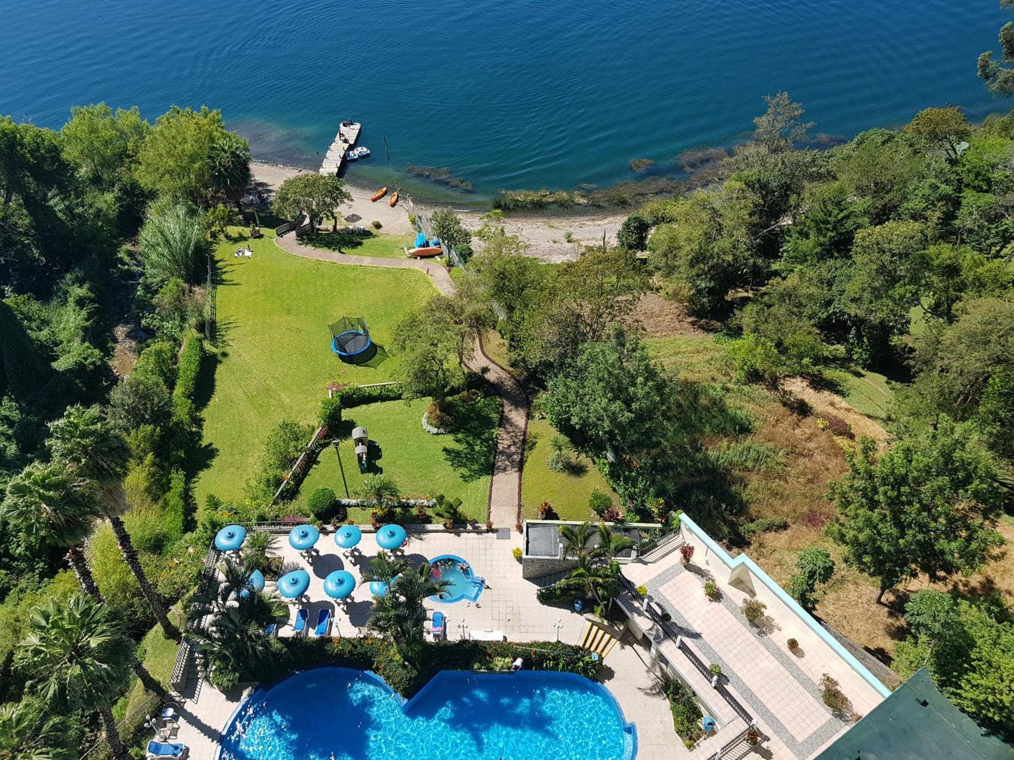 The Paradise Of Atitlan Suites - Free Breakfast Supplies Panajachel Exteriör bild