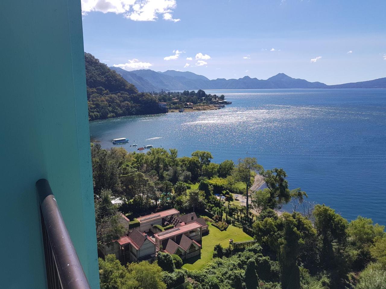 The Paradise Of Atitlan Suites - Free Breakfast Supplies Panajachel Exteriör bild