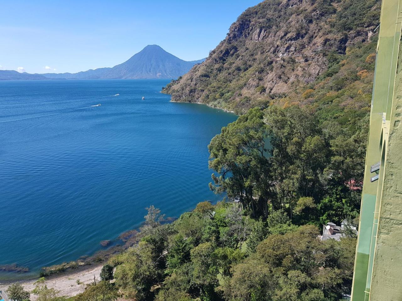 The Paradise Of Atitlan Suites - Free Breakfast Supplies Panajachel Exteriör bild